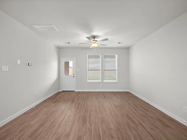 21134 Armstrong County Dr — Photo 8