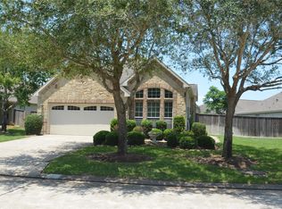 1227 N Riviera Cir, Pearland, TX 77581