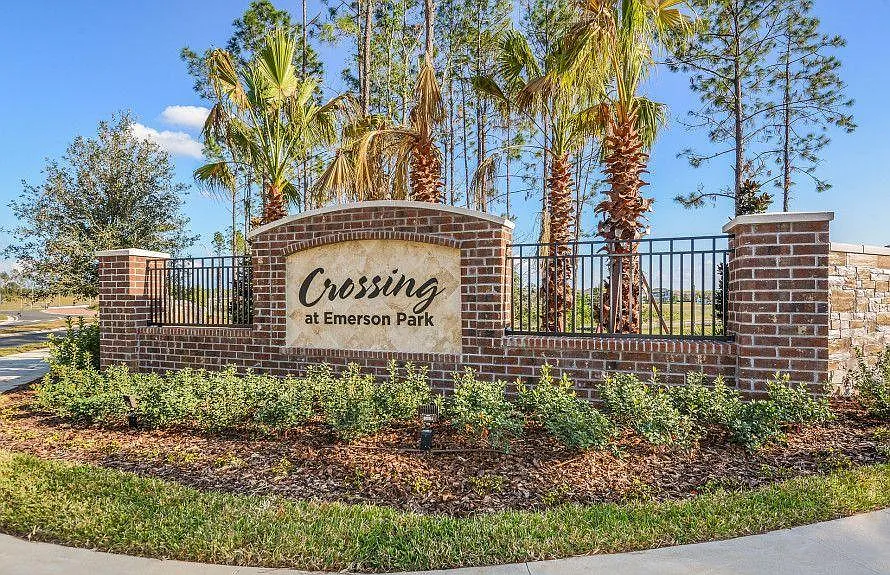 2 bed, 2.5 bath, 1600 sqft, $2,250 — Photo 3