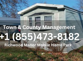 200-9 N Pine St, Pana, IL