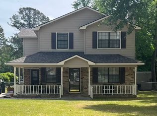 1410 Brittney Ln, Hinesville, GA 31313