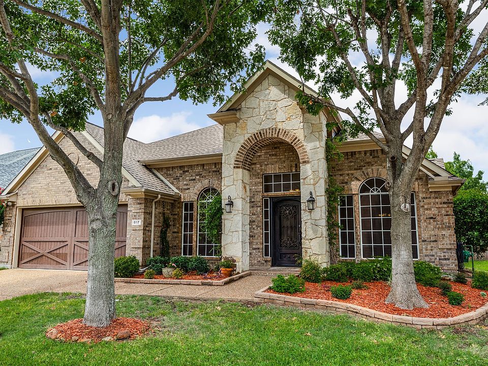 1st image of 817 Royal Crest Ct