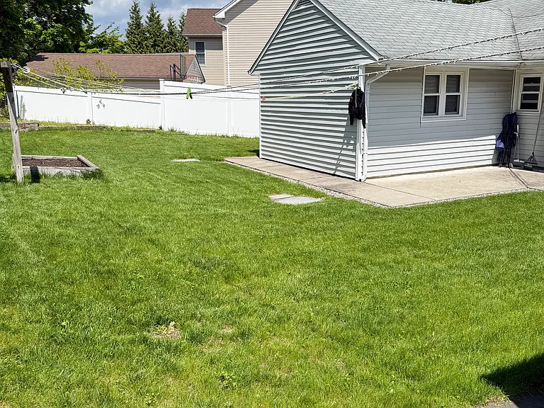 16 Greenway Cir — Photo 10
