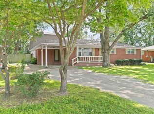 909 Bridges Ave E, Wynne, AR 72396