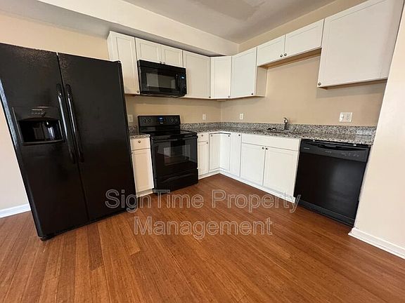 2nd image of 44 E Franklin St APT 3w