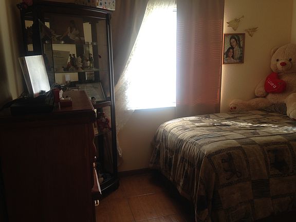 5th image of 157 Clearwater Ln