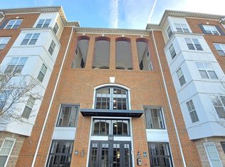 501 Hungerford Dr APT 256, Rockville, MD 20850