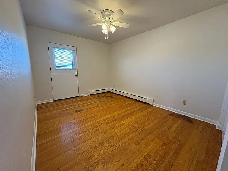 Shepard Terrace Apartments — Photo 39