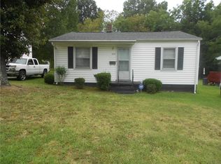 423 Hatch St, Burlington, NC 27217