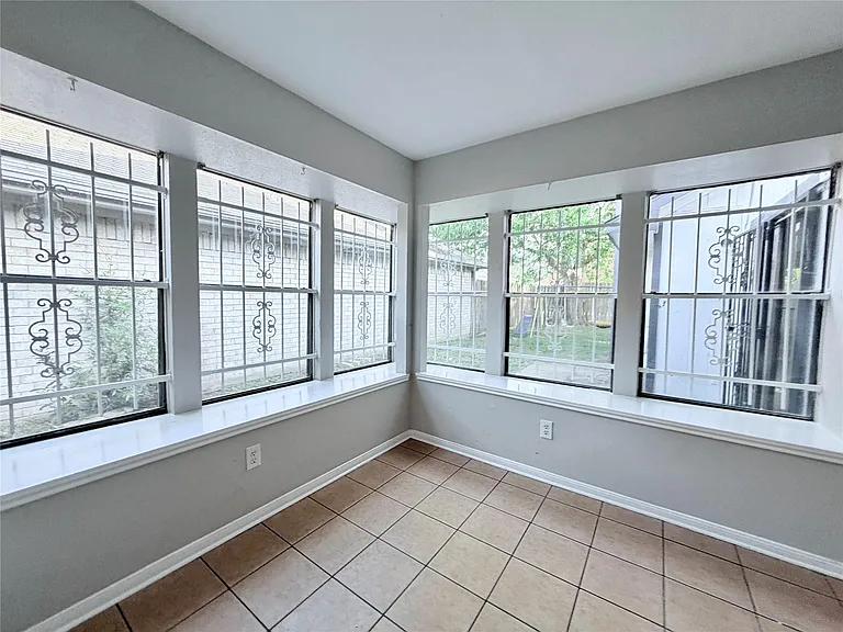 13535 Gaby Virbo Dr — Photo 16