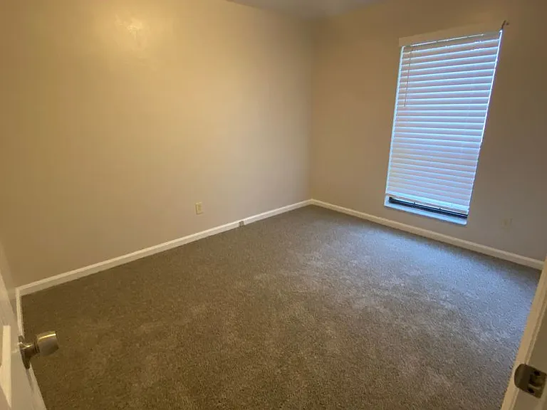 3701 Bentley Dr — Photo 15