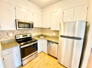 54 Salem St #2A, Boston, MA 02113