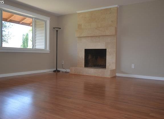 5th image of 1821 NE Thomas St