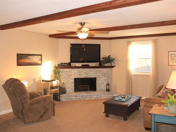 3rd image of 2401 N Old Towne Ln