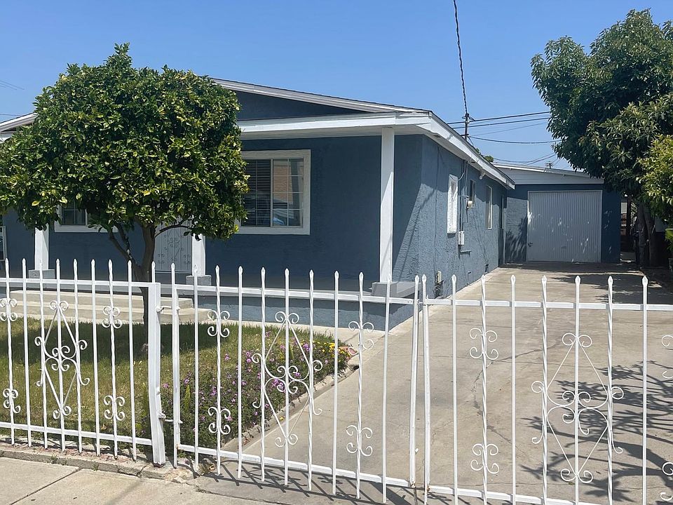 2nd image of 15308 Oliva Ave #A