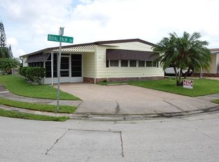 2301 Royal Palm Dr NE, Palm Bay, FL 32905