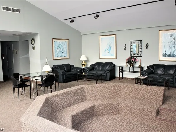 2467 Us Highway 10 E #10A, Morris Plains, NJ 07950