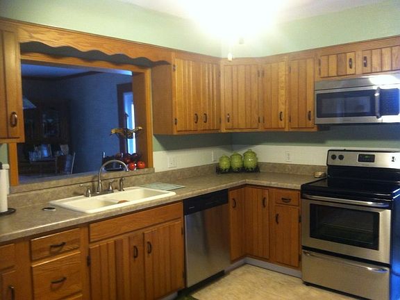 5th image of 345 Long St