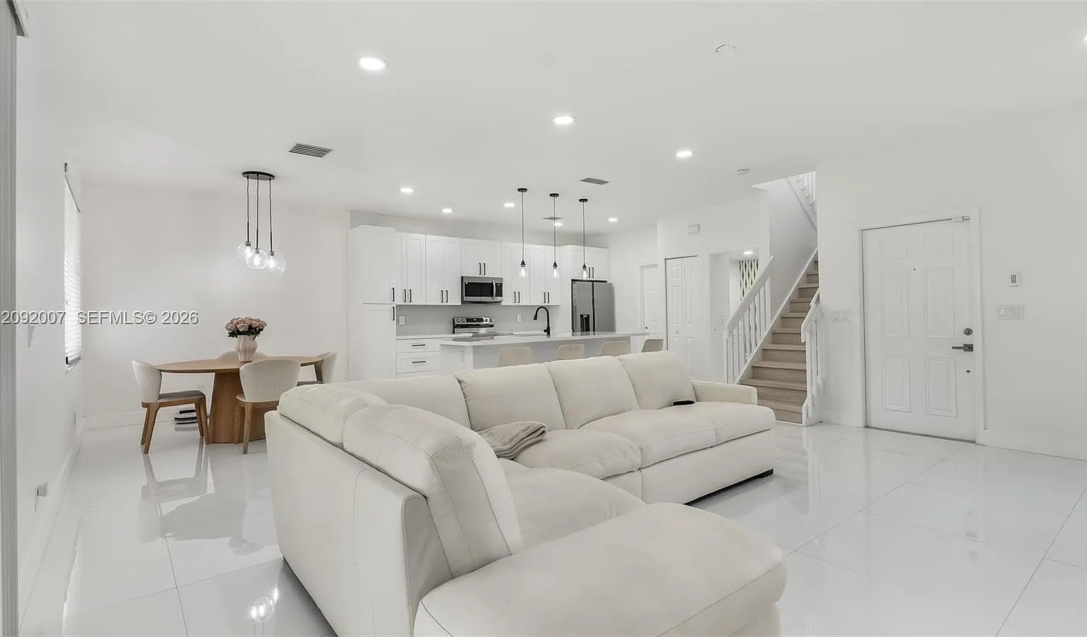 Silver Lakes Phase Iii — Photo 4