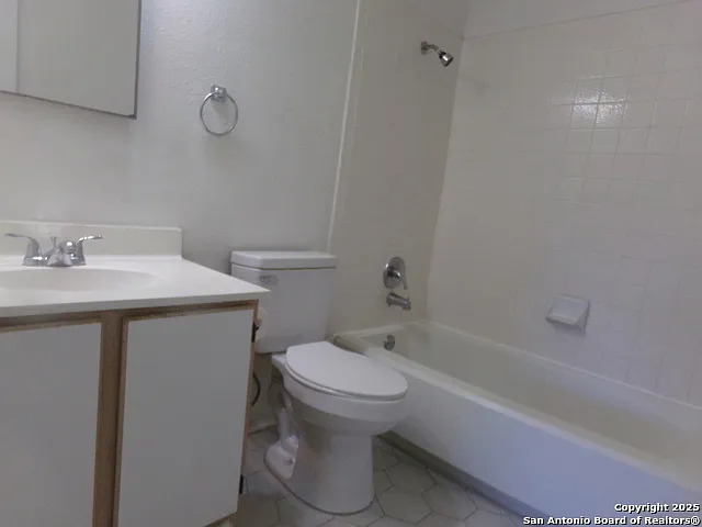 2422 Buffalo Pass Dr — Photo 14