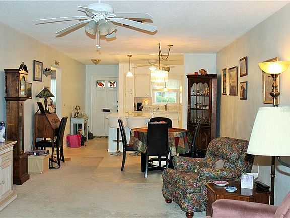 5th image of 1616 S Lake Ave APT 3