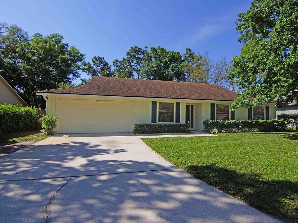 1st image of 12454 Autumnbrook Trl E