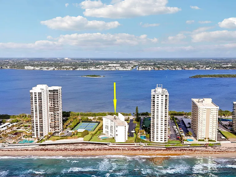 5400 N Ocean Dr — Photo 33