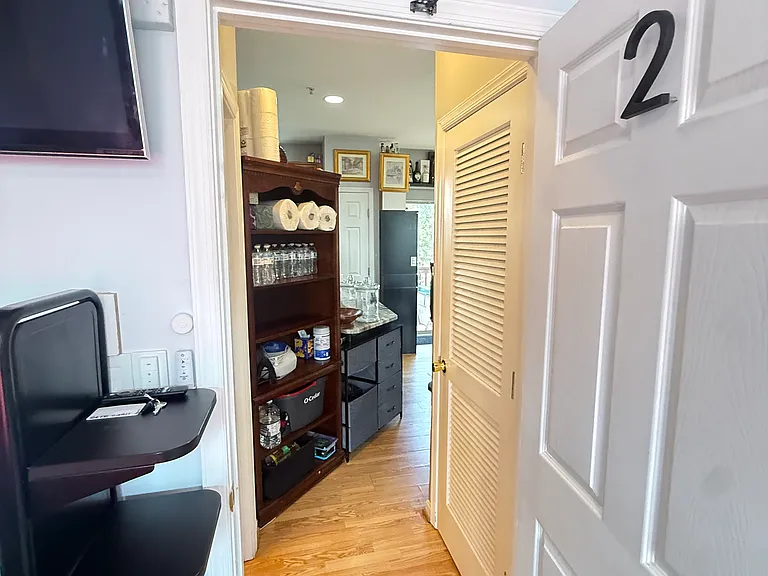 21776 Kelsey Sq — Photo 7