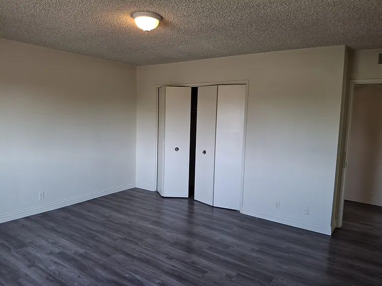 1016 S Marguerita Ave #D — Photo 14