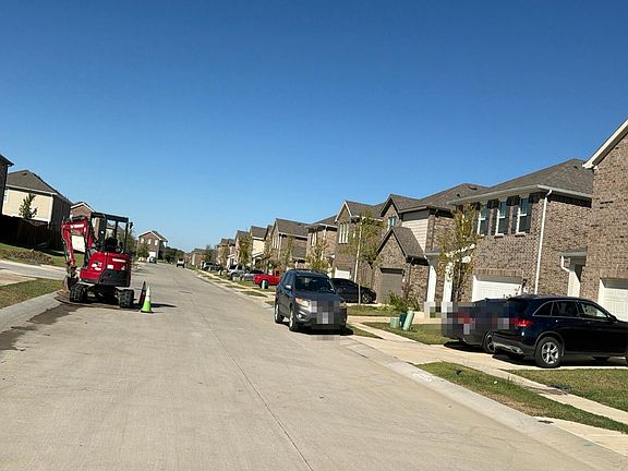 4th image of 510 Valley View Dr