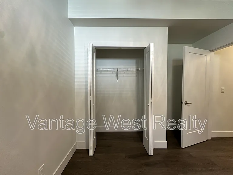 889B Mount Ida Dr — Photo 16