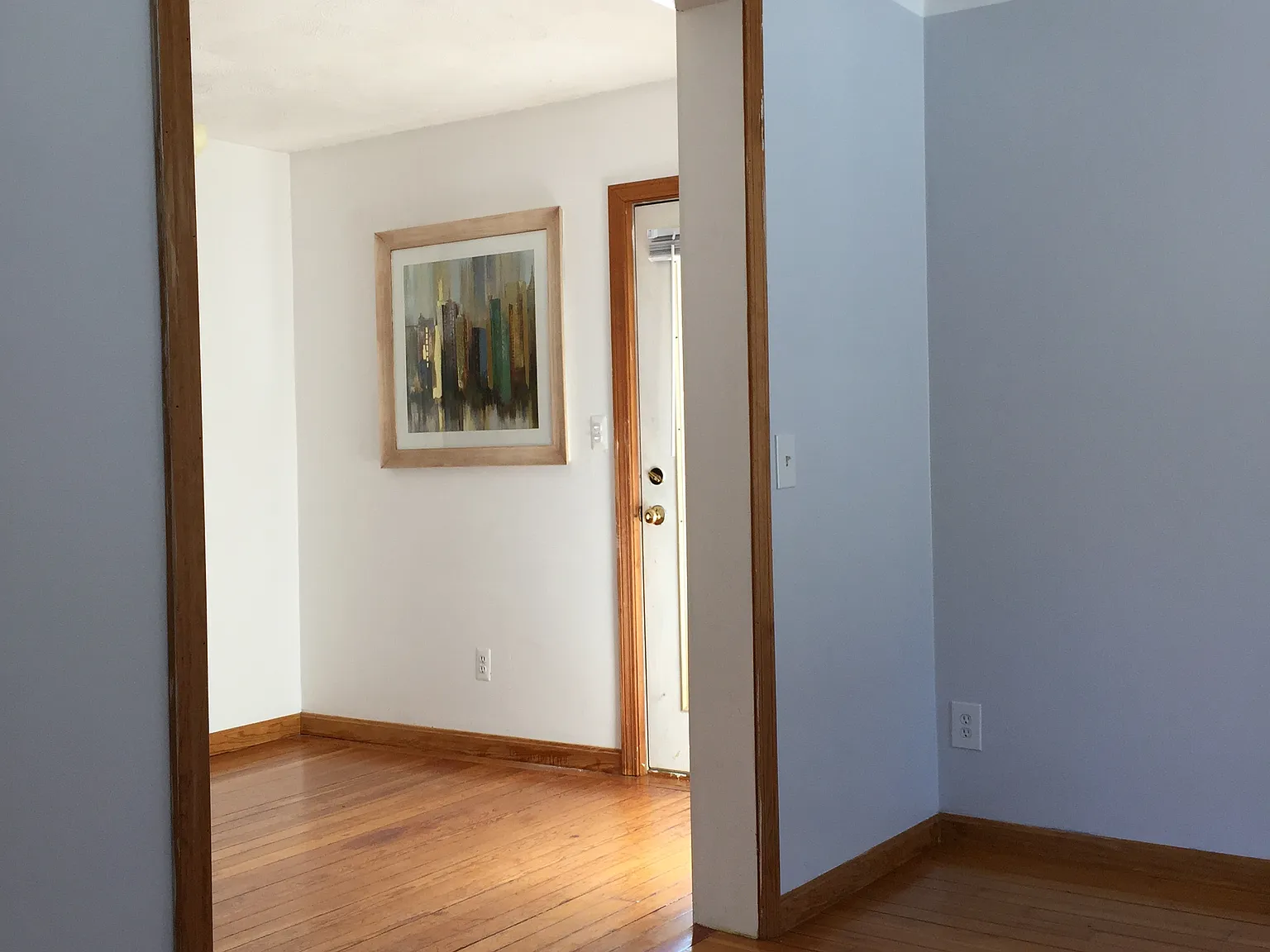 2 bed, 1000 sqft, $2,800 — Photo 2