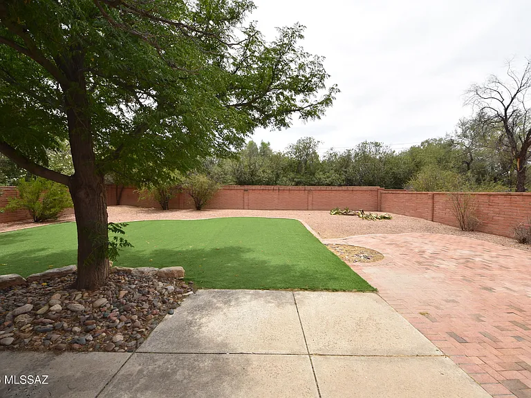 5120 E Woodgate Ln — Photo 21