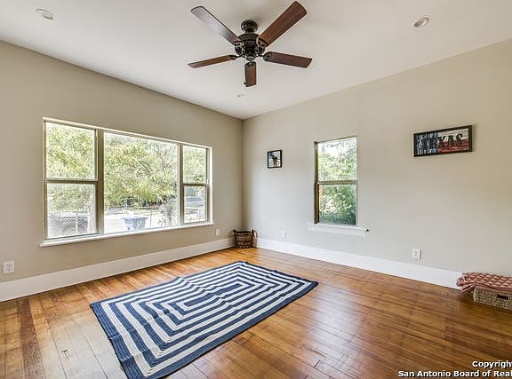 3rd image of 115 Alvarez Pl