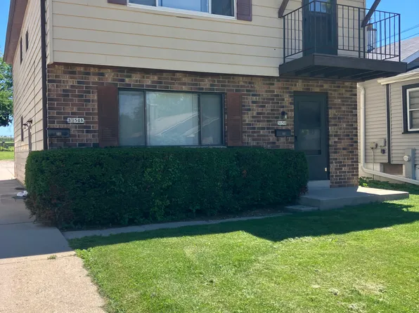 3150 S 95th St #2, Milwaukee, WI 53227