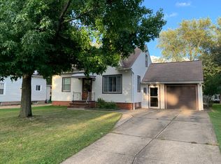 1407 Iroquois Ave, Mayfield Heights, OH 44124