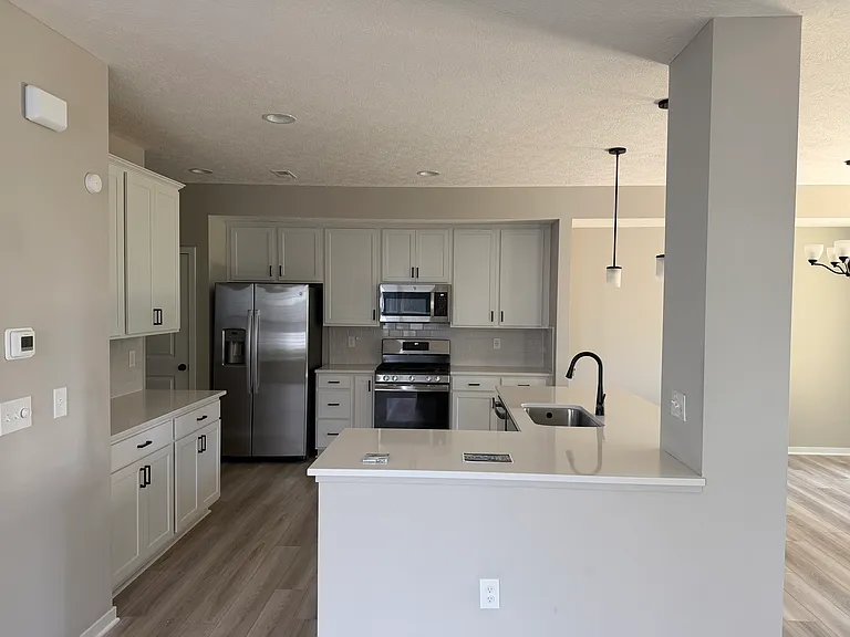 6375 Angelica Way — Photo 7