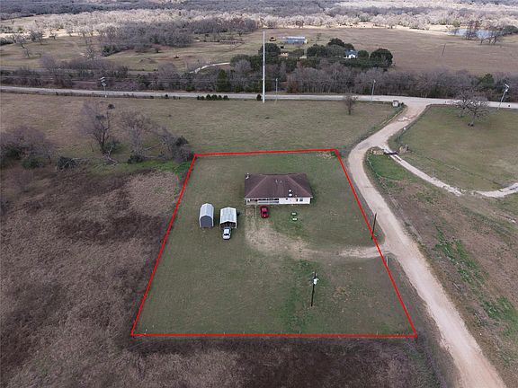 3rd image of 2464 Barker Prairie Rd