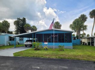 6101 River Grove Dr, Sebastian, FL 32976