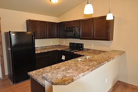 2nd image of 555 S Catlin St APT 100