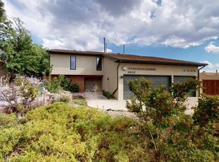 9932 Academy Knolls Dr NE, Albuquerque, NM 87111