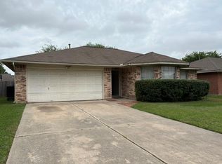 7854 Yellow Pine Dr, Houston, TX 77040