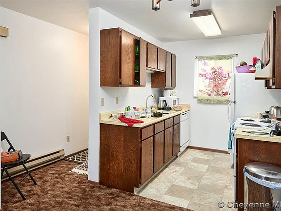 4th image of 1109 Cottonwood Dr