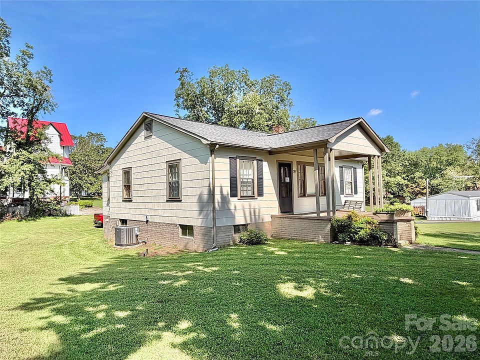 1st image of 371 Sulphur Springs Rd