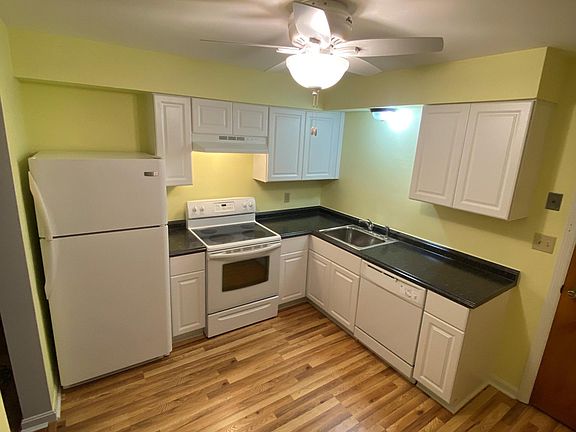 3rd image of 1115 Susan Dr