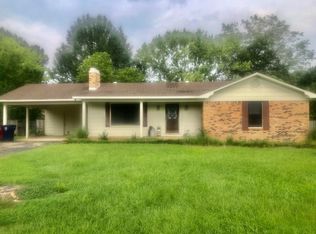 1320 Orchard Ln, Corinth, MS 38834