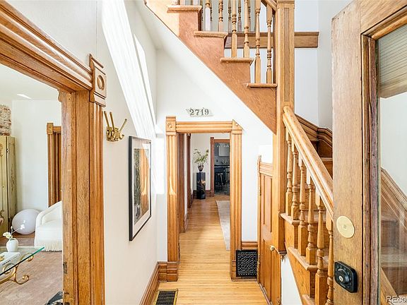 3rd image of 2719 W 32nd Avenue