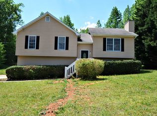 201 Deerfield Dr, Hiram, GA