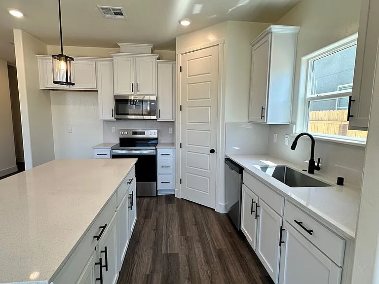 3949 W Sunnyview Ave — Photo 17