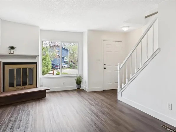 1749 Antero Dr, Longmont, CO 80504
